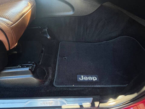 2011 Jeep Grand Cherokee Overland