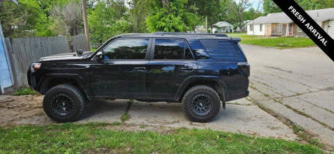 2022 Toyota 4Runner SR5
