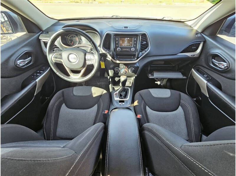 2018 Jeep Cherokee Latitude