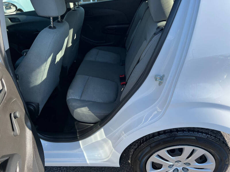 2017 Chevrolet Sonic LT Auto Fleet