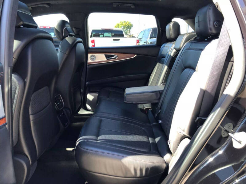 2019 Lincoln Nautilus Black Label