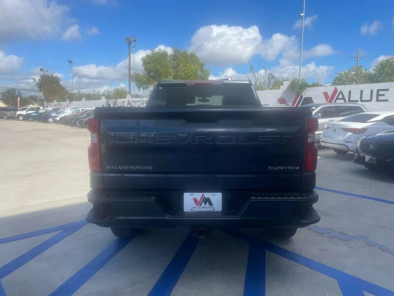 2022 Chevrolet Silverado 1500 Limited Custom