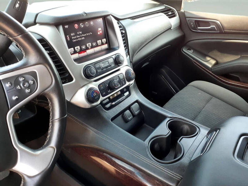 2016 GMC Yukon XL SLE