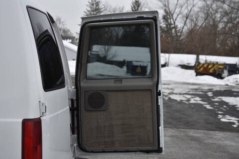 2002 Chevrolet Astro LS
