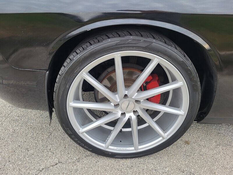 2012 Dodge Challenger SXT