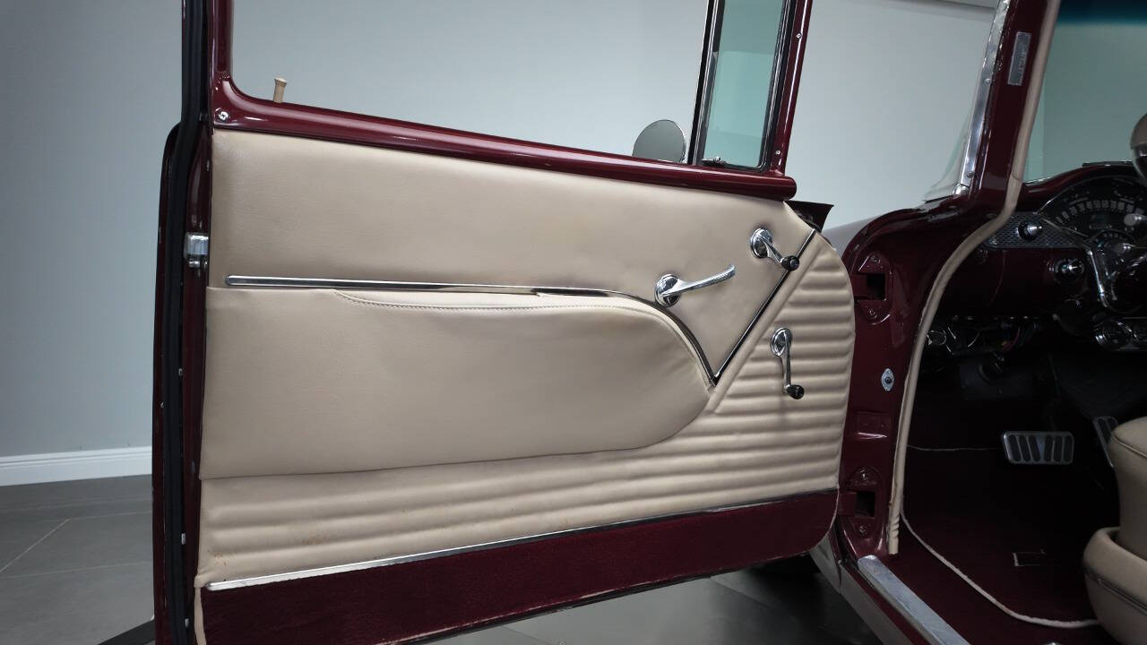 1955 Chevrolet Bel Air 49