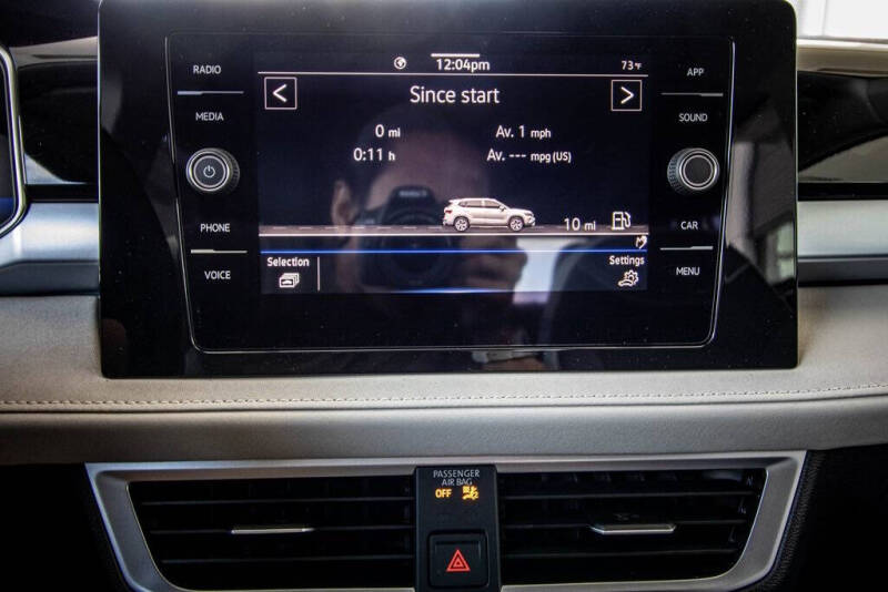 2026 Volkswagen Taos SE