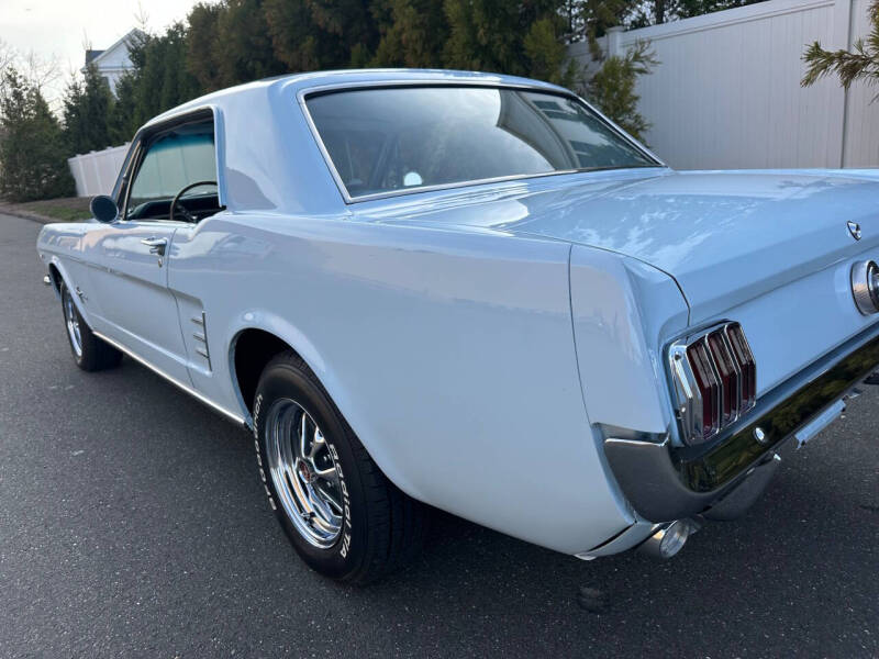 1966 Ford Mustang