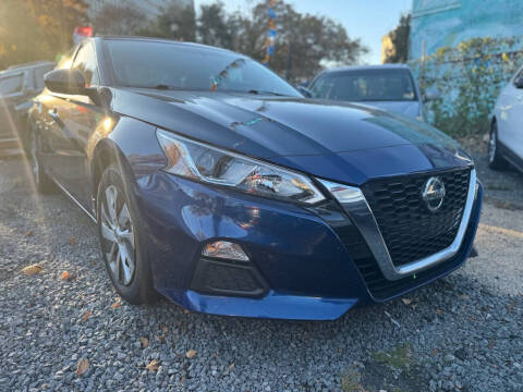 2019 Nissan Altima for sale at JOANKA AUTO SALES in Newark NJ