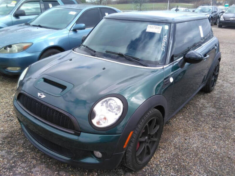 2009 MINI Cooper for sale at ROADSTAR MOTORS in Liberty Township OH
