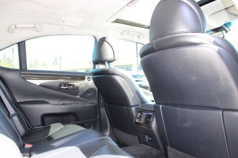 2014 Lexus LS 460