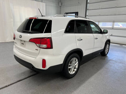 2015 Kia Sorento LX