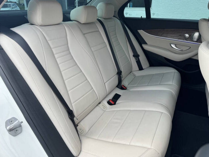 2017 Mercedes-Benz E-Class E 300
