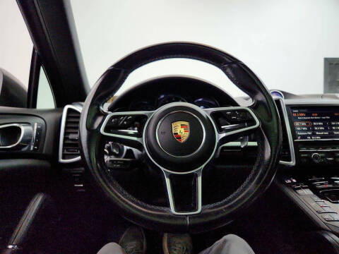 2016 Porsche Cayenne
