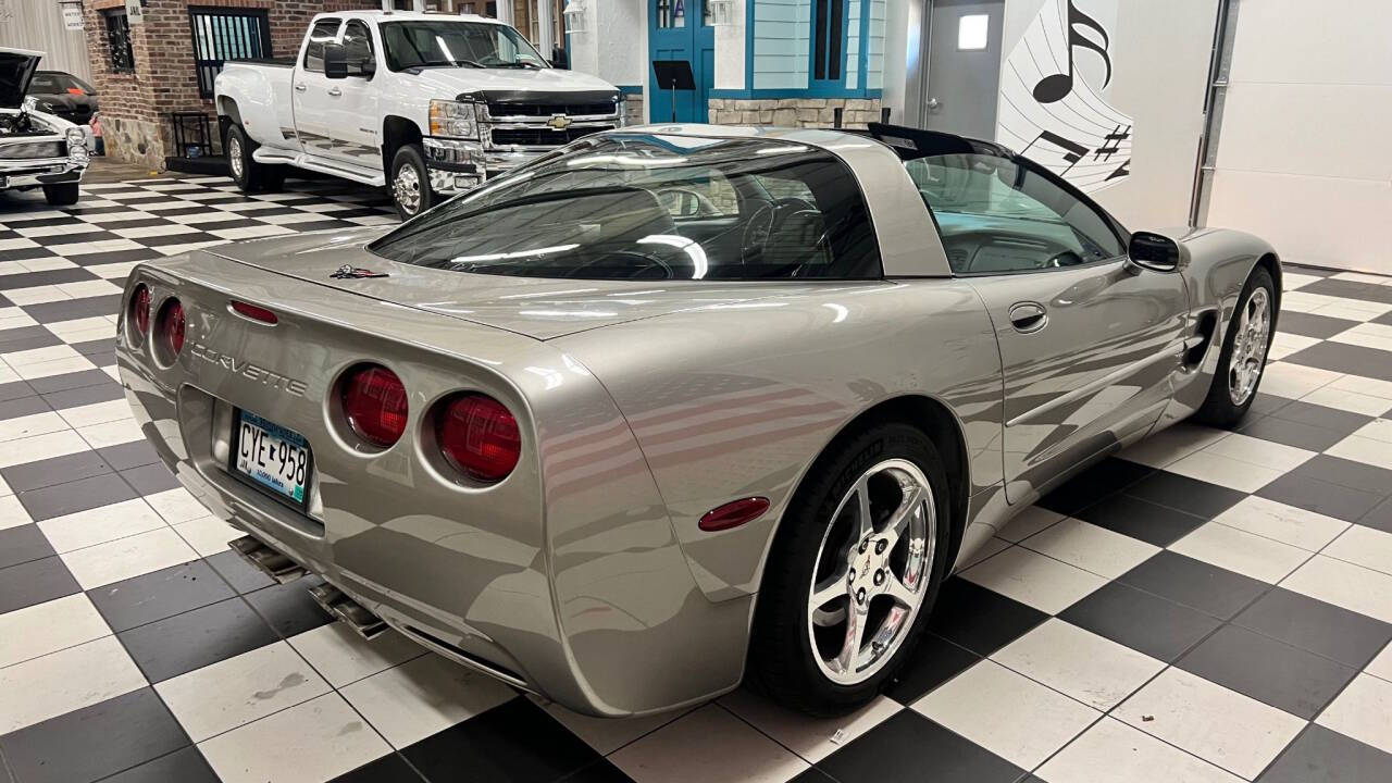 2000 Chevrolet Corvette 12