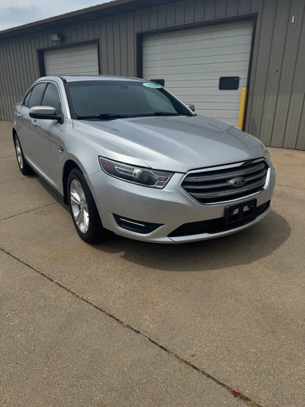 2019 Ford Taurus SEL