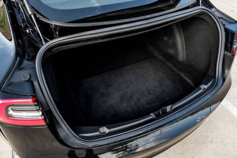 2019 Tesla Model 3 Standard Range Plus