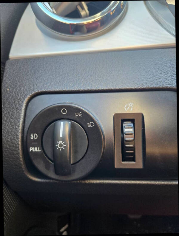 2005 Ford Mustang GT Premium