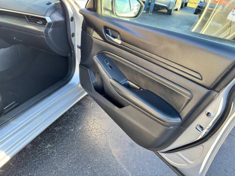 2022 Nissan Altima 2.5 S