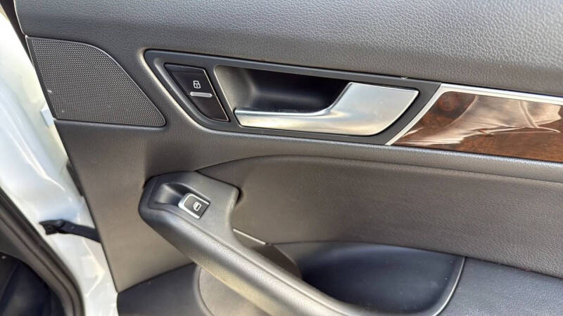 2016 Audi Q5 2.0T quattro Premium