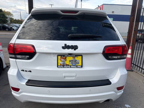 2017 Jeep Grand Cherokee Altitude