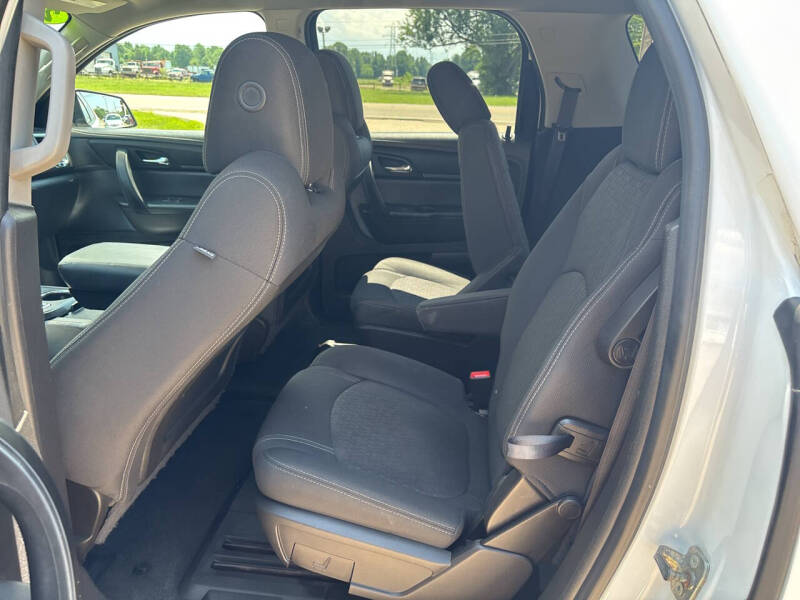2016 GMC Acadia SLE-2