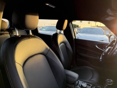 2017 MINI Clubman Cooper