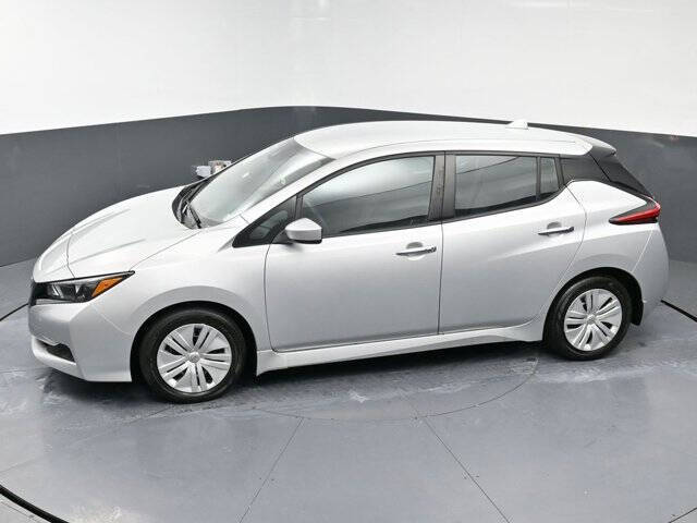 2023 Nissan LEAF S