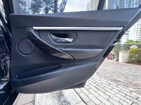 2018 BMW 3 Series 330i