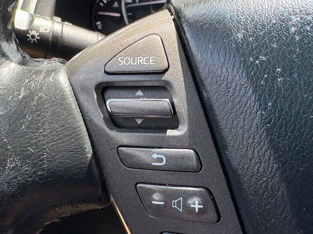 2017 Nissan Armada SV