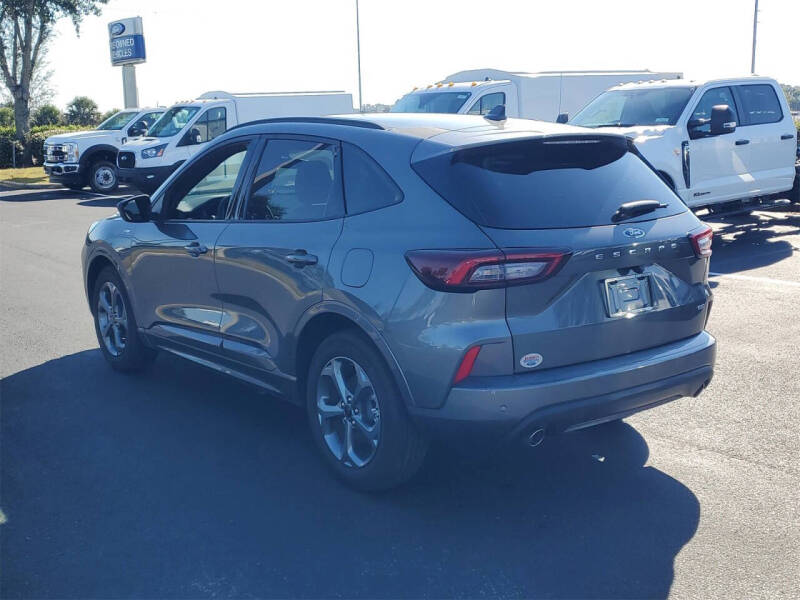 2024 Ford Escape Hybrid ST-Line