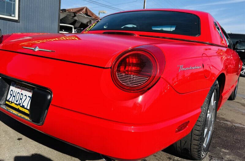 2003 Ford Thunderbird