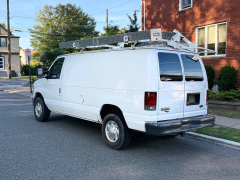 2012 Ford E-Series