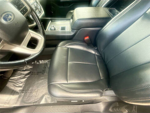 2023 Ford Expedition MAX XLT