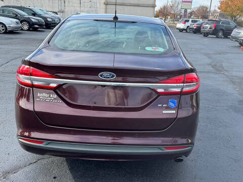 2017 Ford Fusion SE