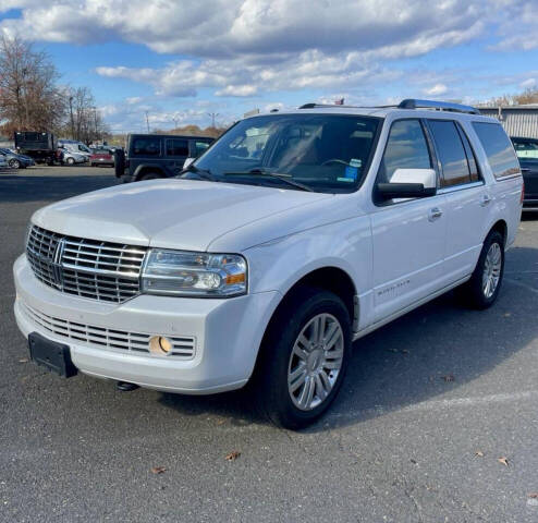 2013 Lincoln Navigator for sale at H&M Used Cars in Passaic, NJ