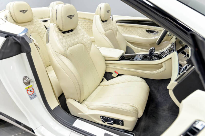 2020 Bentley Continental GTC V8