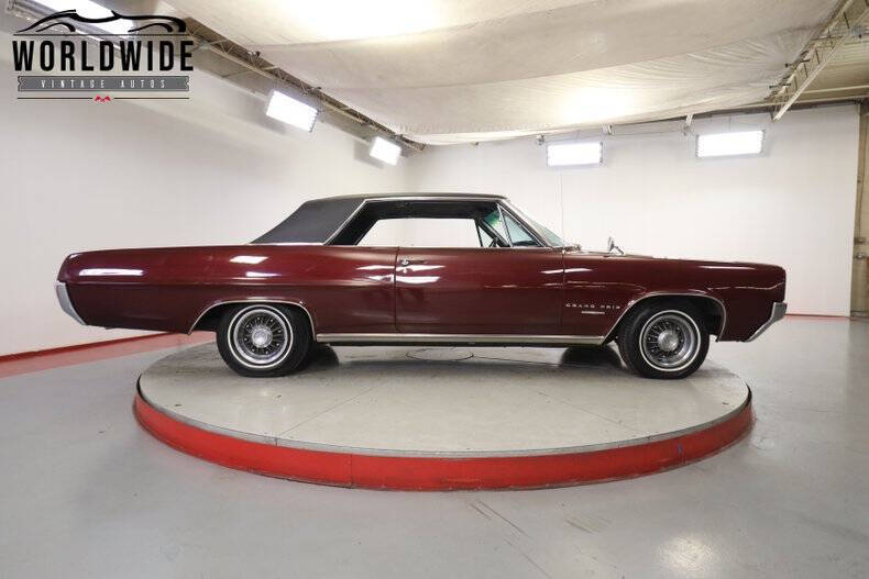 1964 Pontiac Grand Prix