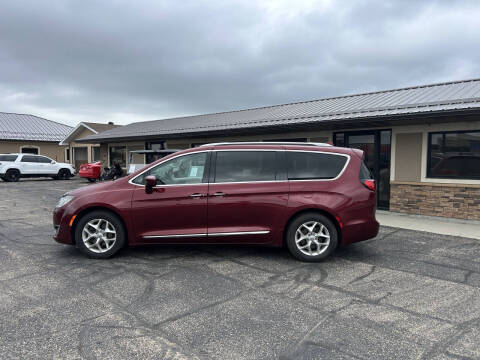 2019 Chrysler Pacifica Touring L Plus