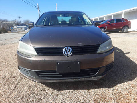 2011 Volkswagen Jetta for sale at Kelly's Cars in Camdenton MO
