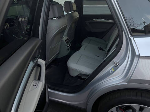 2025 Audi Q5 quattro S line Prem Plus 45 TFSI