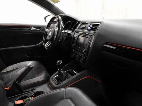 2017 Volkswagen Jetta 2.0T GLI