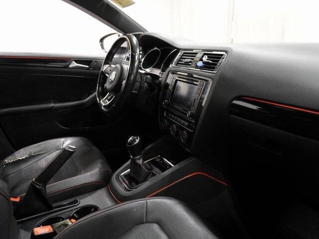 2017 Volkswagen Jetta 2.0T GLI