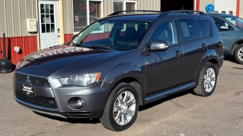 Gray 2011 Mitsubishi Outlander SE AWD SE 4dr SUV 1