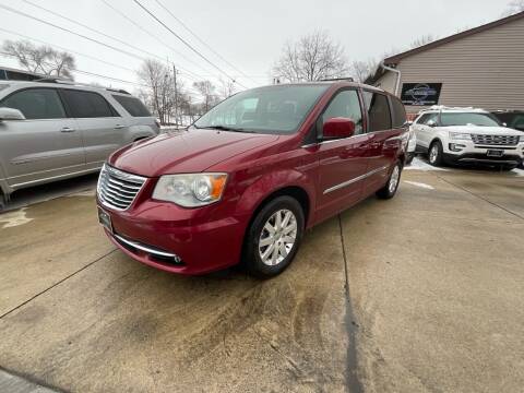 2014 Chrysler Town and Country for sale at Auto Connection in Waterloo IA