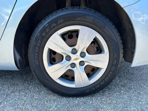 2018 Chevrolet Cruze LS Auto