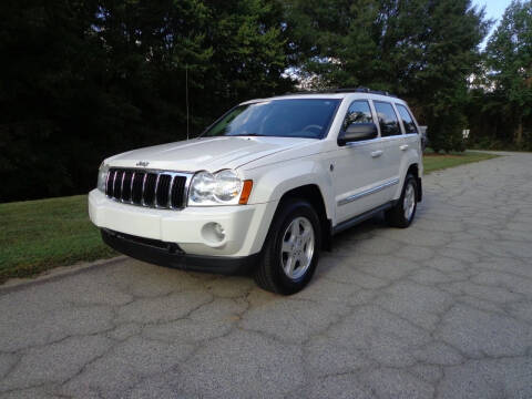 2007 Jeep Grand Cherokee for sale at CAROLINA CLASSIC AUTOS in Fort Lawn SC