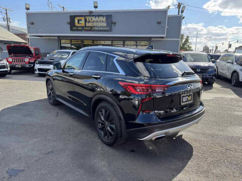 2019 Infiniti QX50 Essential