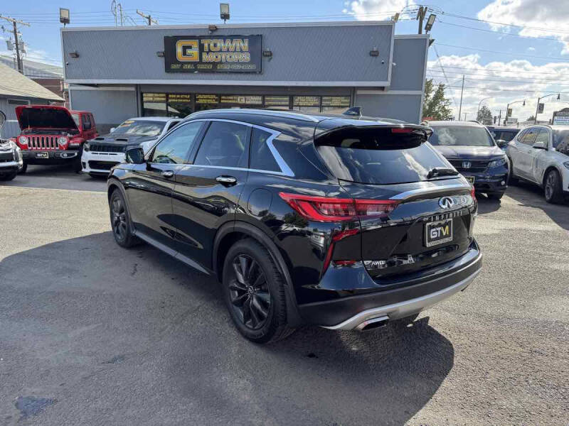 2019 Infiniti QX50 Essential