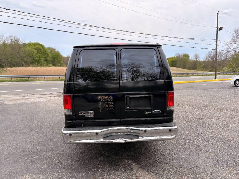 2014 Ford E-Series E-350 SD XLT